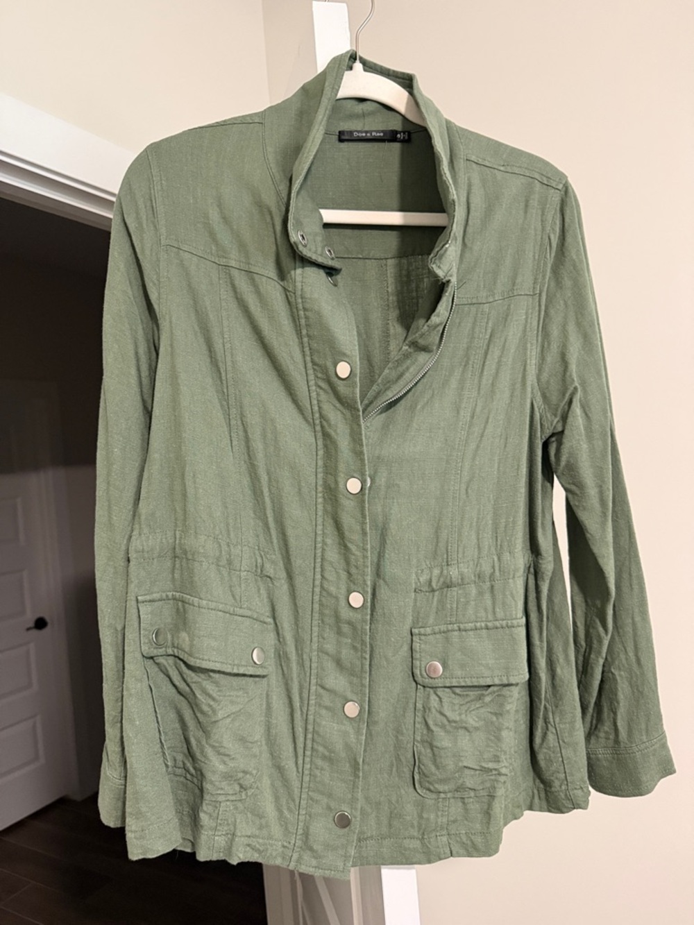 Doe & Rae Olive Green Linen Lightweight Jacket